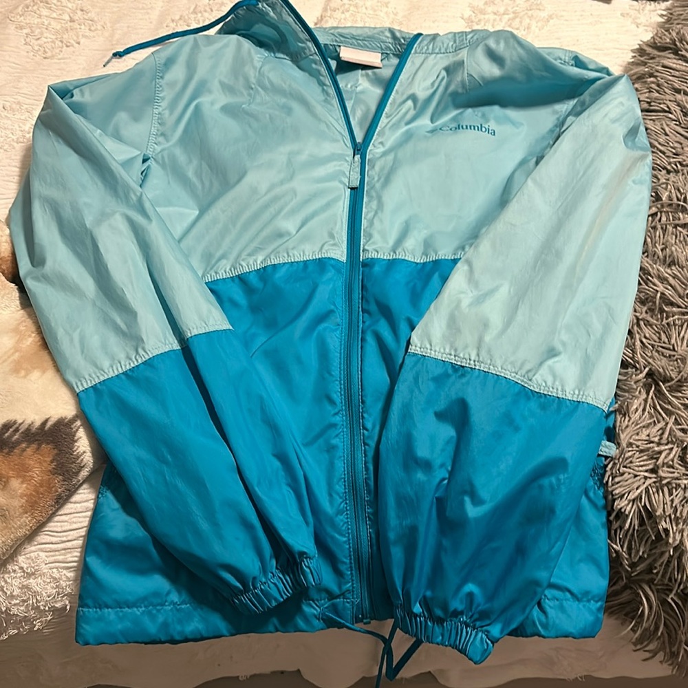 Columbia wind breaker, teal and sea foam green color, size x-small